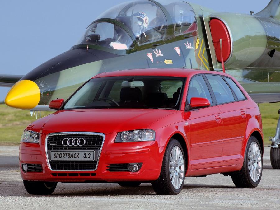 Audi A3 Sportback 3.2 Quattro (8PA) 2005 года  (ZA) (фото 13 из 14)